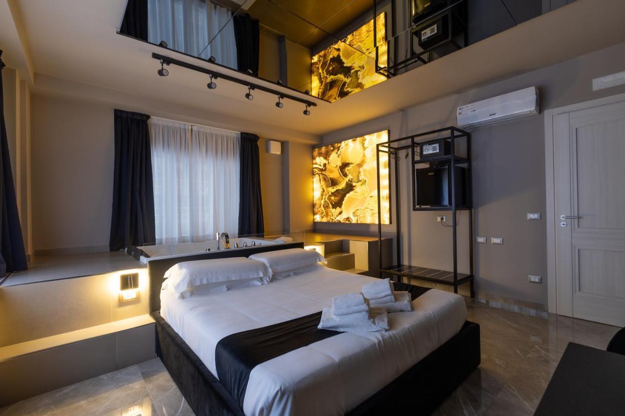 Maximum Exclusive Suite & Spa Palermo Dış mekan fotoğraf