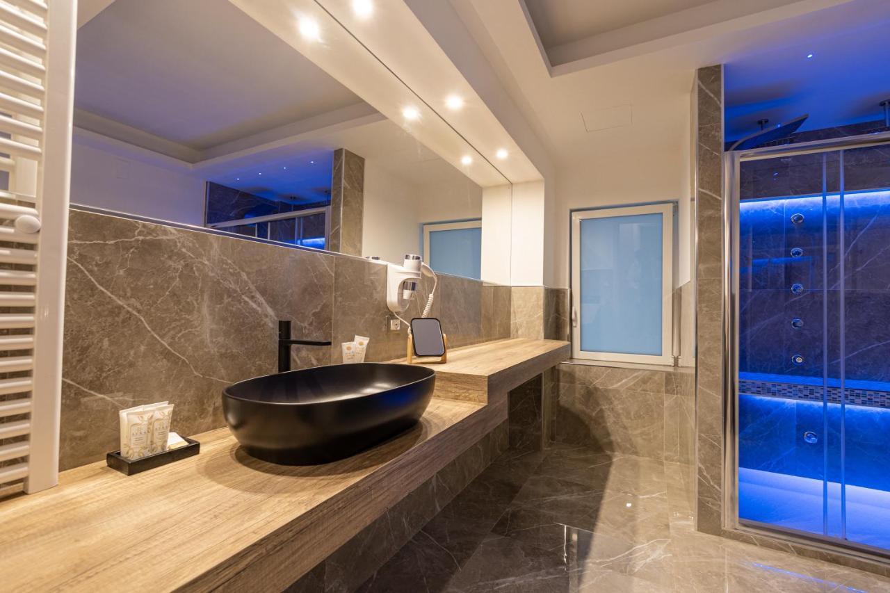 Maximum Exclusive Suite & Spa Palermo Dış mekan fotoğraf